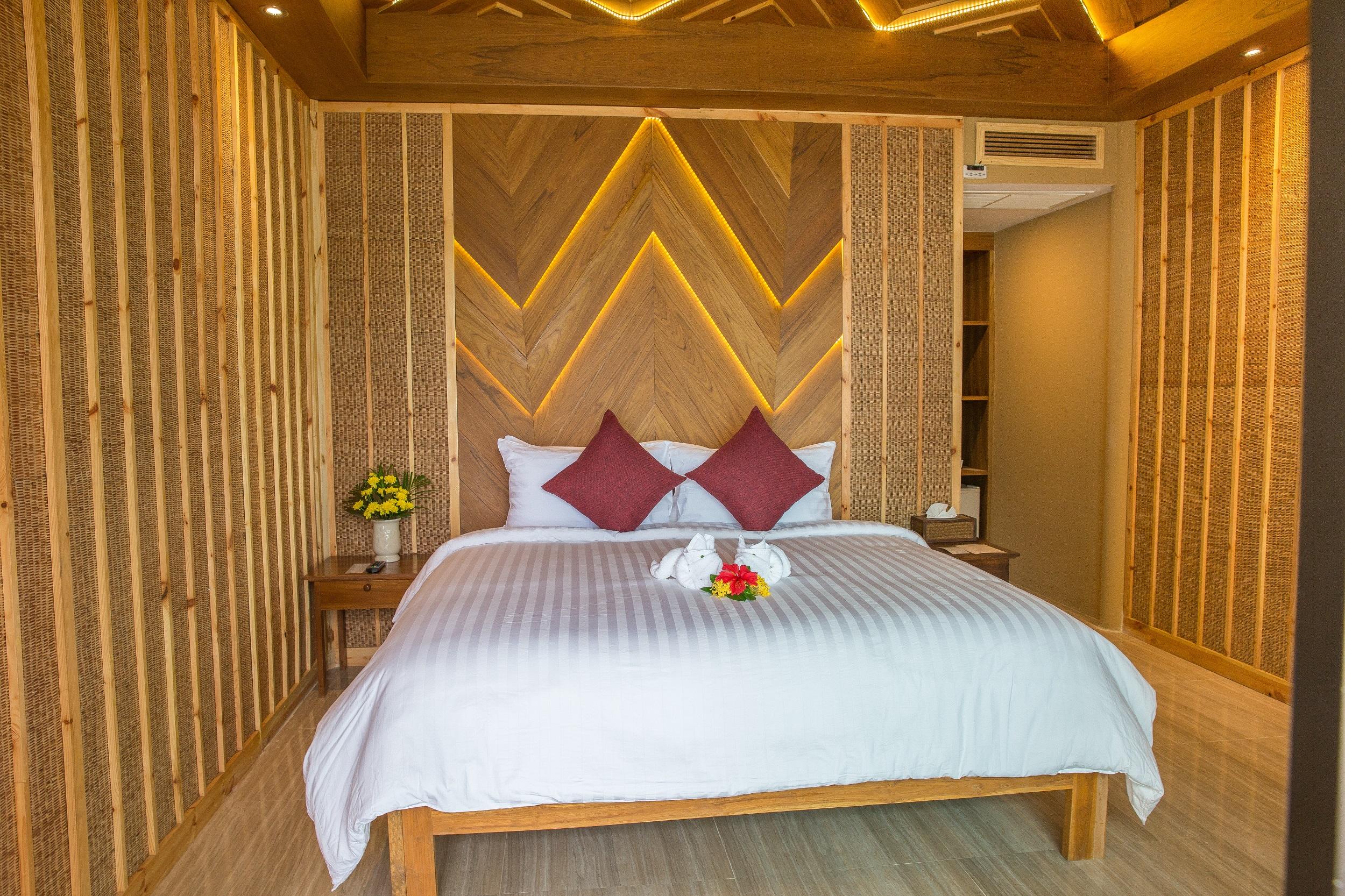 Adarin Beach Resort Mae Nam Bagian luar foto