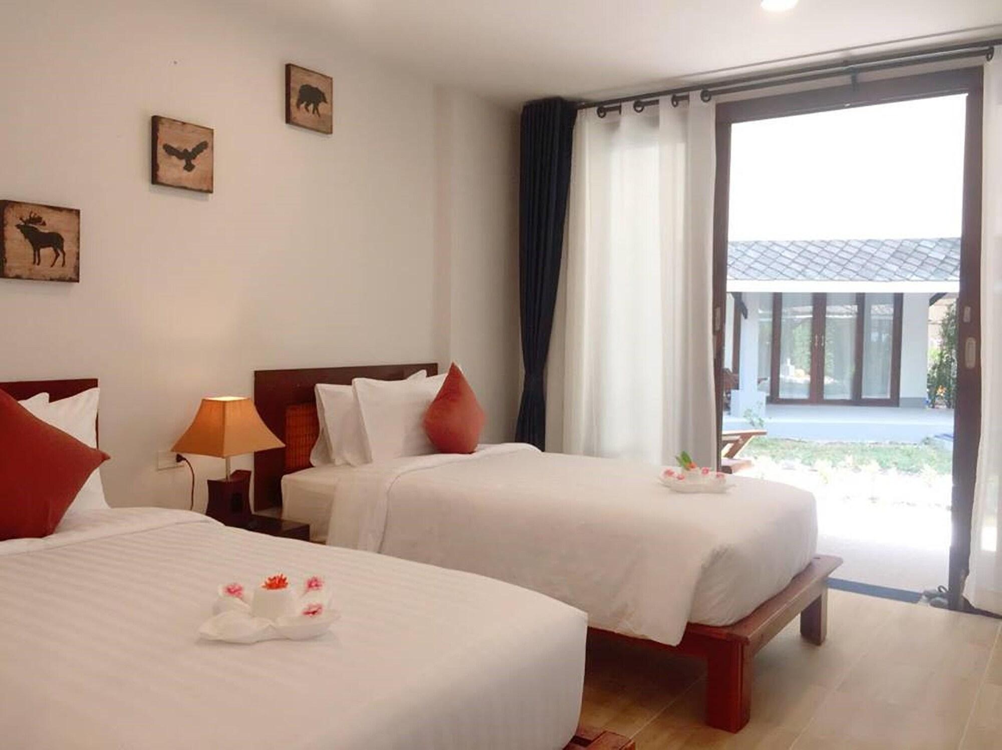 Adarin Beach Resort Mae Nam Bagian luar foto