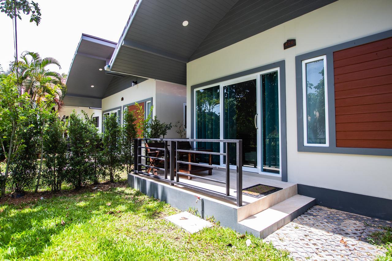 Adarin Beach Resort Mae Nam Bagian luar foto
